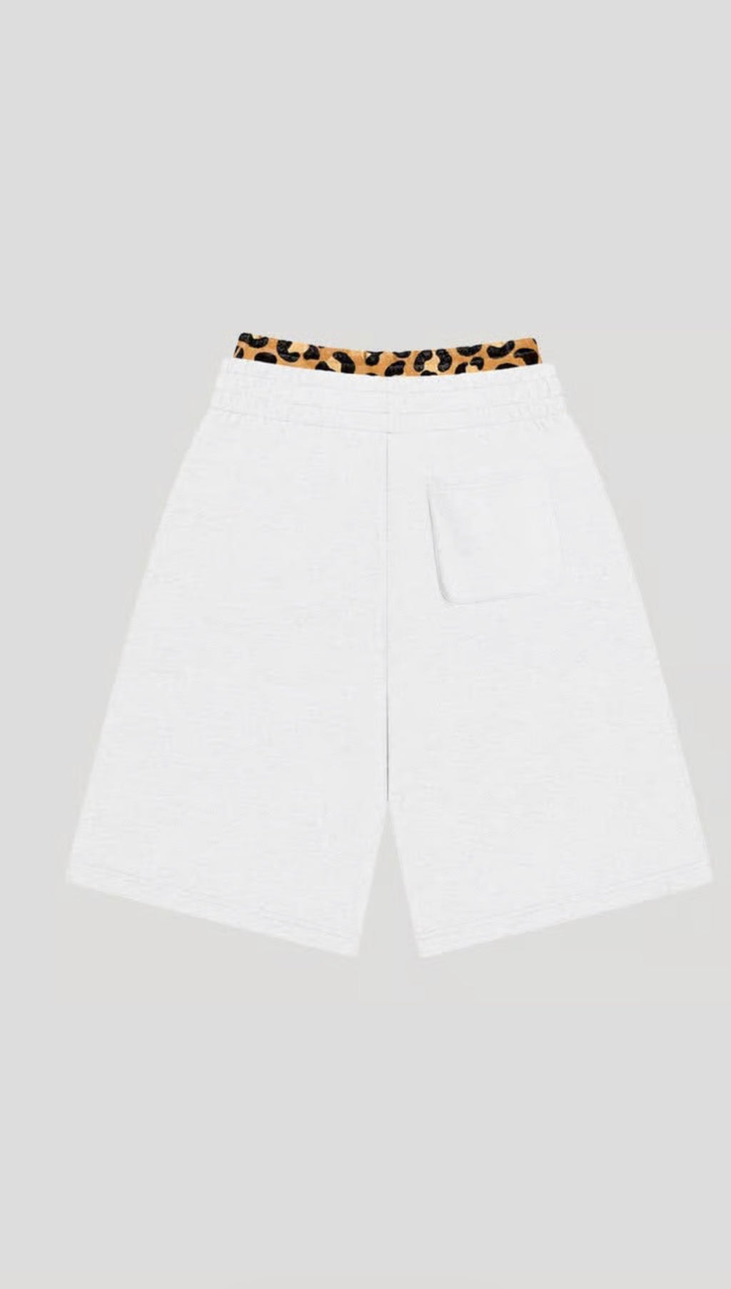 VILLAIN
COLLECT-LEOPARD
SHORTS